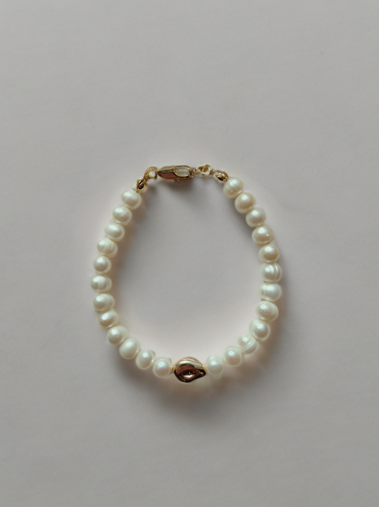 Flora Bracelet (Natural Pearls)