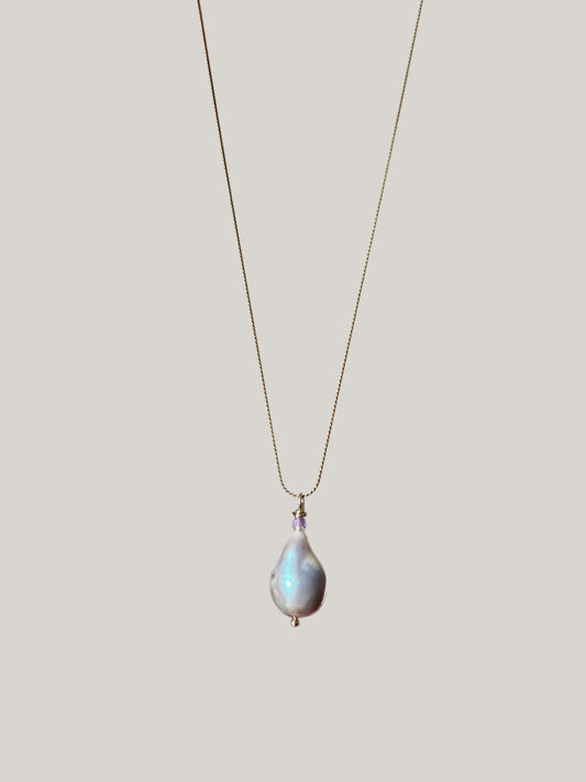 Baroque pearl neclace