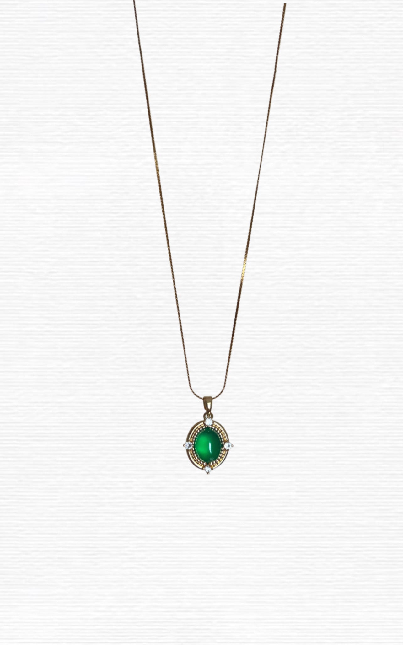 Cat eye necklace