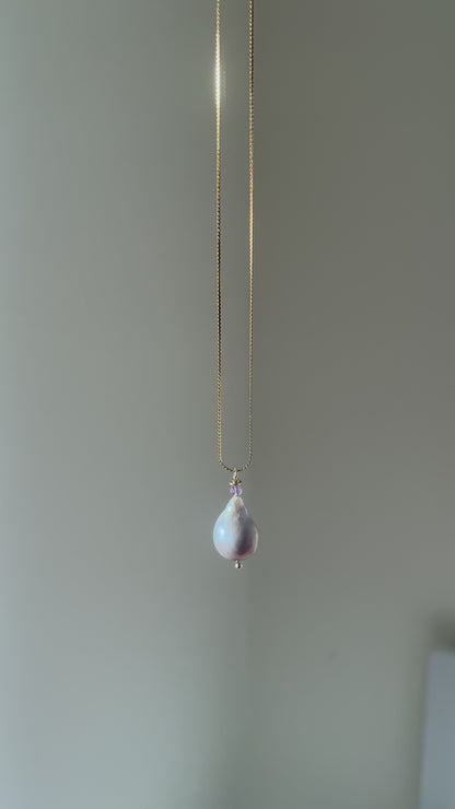 Baroque pearl neclace